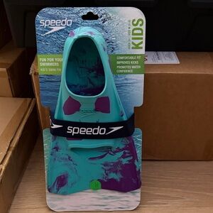 Speedo Kids Swim Fin in Teal with Purple Accents